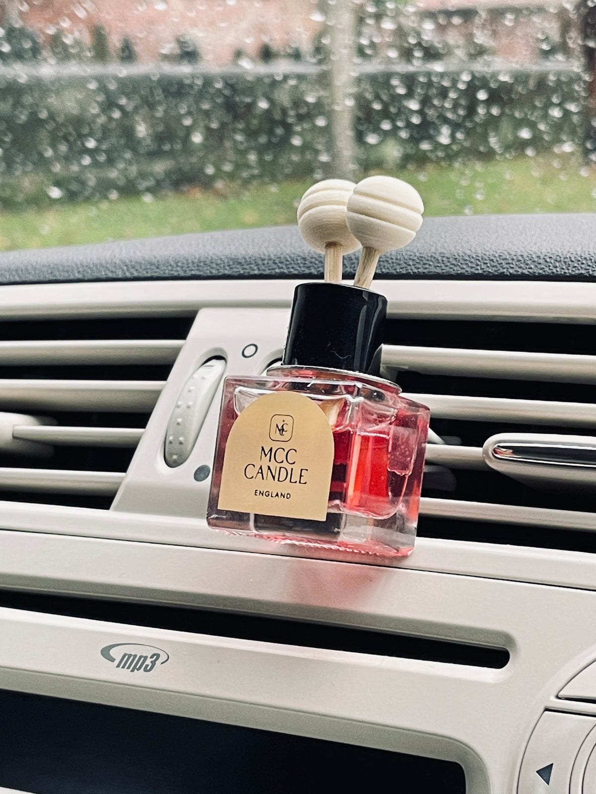 MCC Car Air Freshener Diffusers Champagne Strawberry