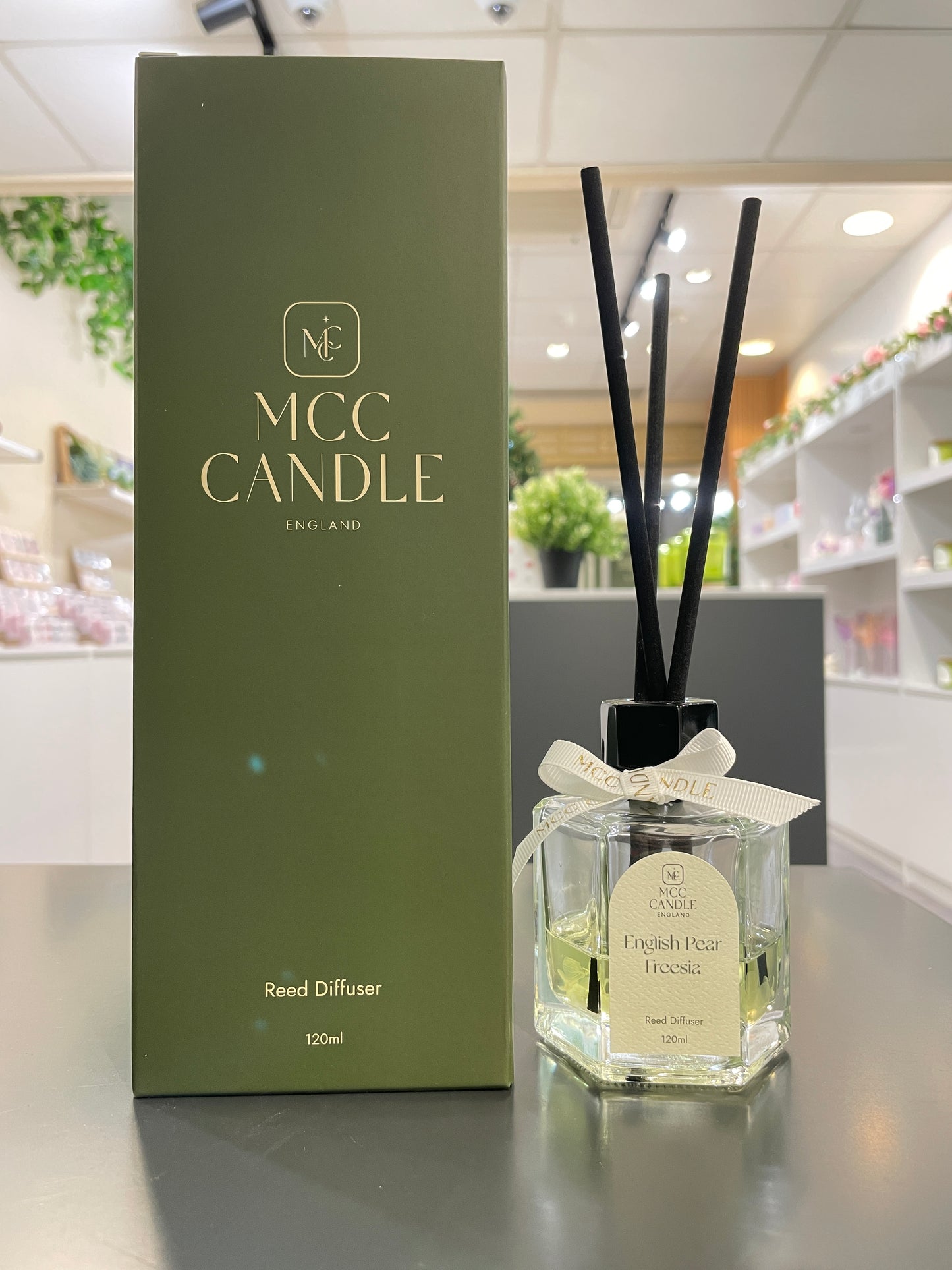 MCC English Pear Freesia Reed Diffuser