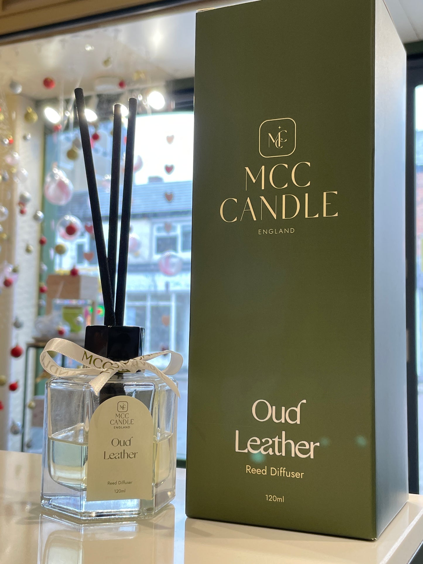 MCC Oud Leather Reed Diffuser